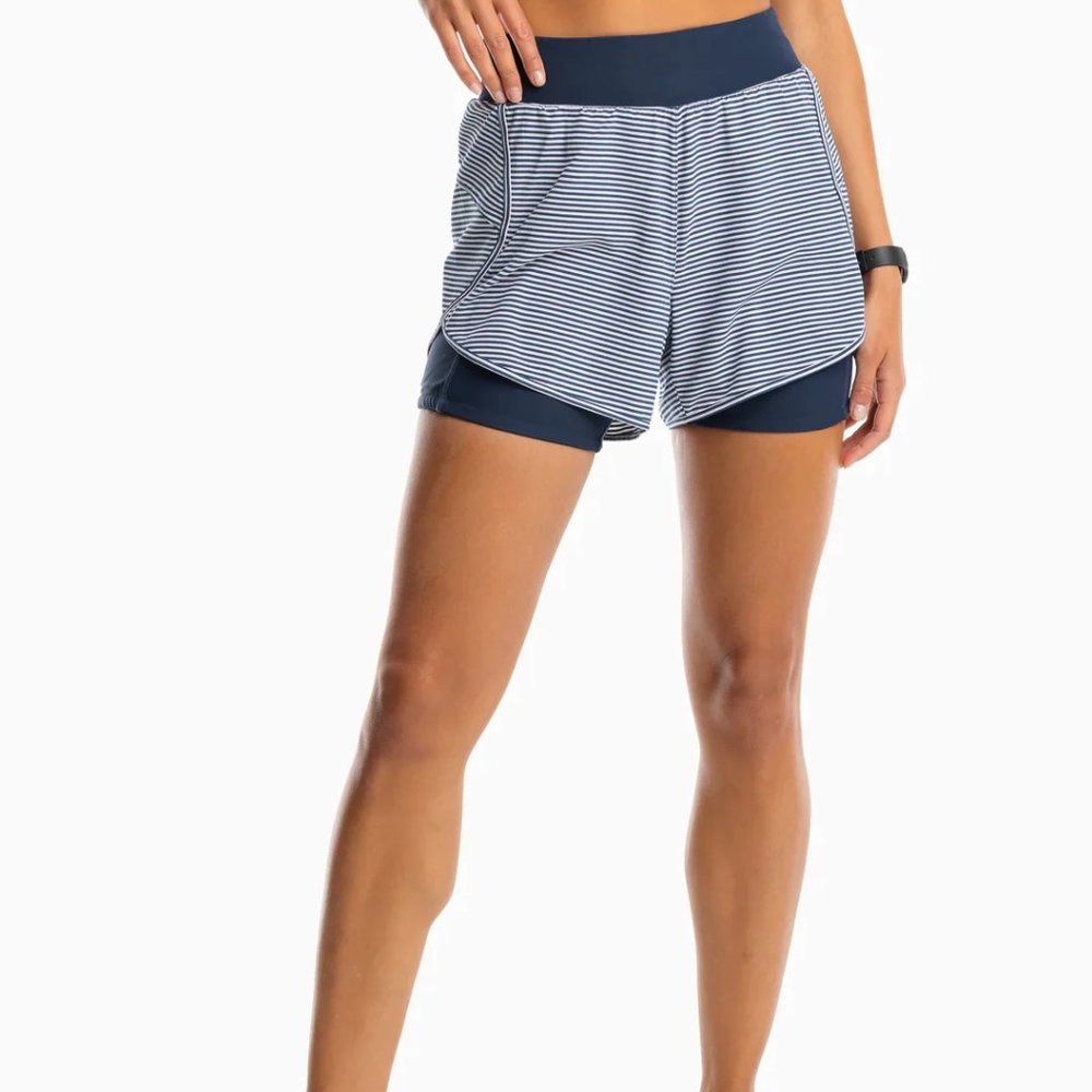 Southern Tide Women's Nonie Athletic Workout Shorts